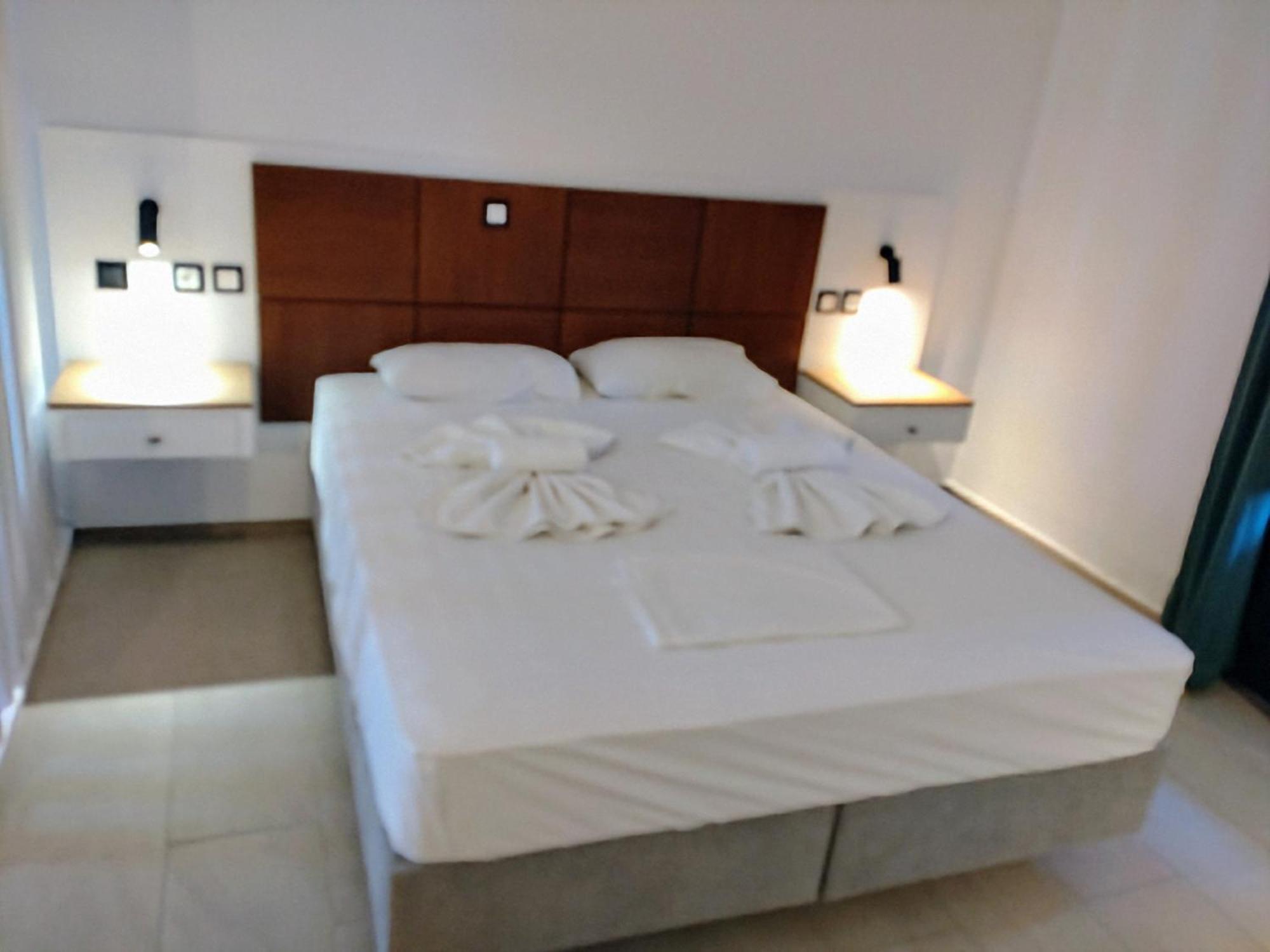 Kyra Panagia Hotel Ngoại thất bức ảnh